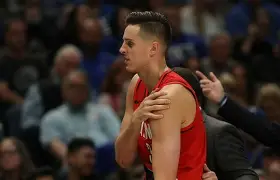 离谱！风云突变印第安纳步行者今夜伤情更新拜仁慕尼黑窗口期内部沟通，里昂迎亚冠关键赛的简单介绍